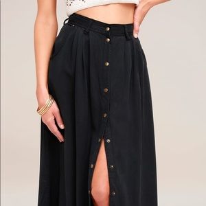 Button Front Maxi Skirt Worn Once XS Pistola